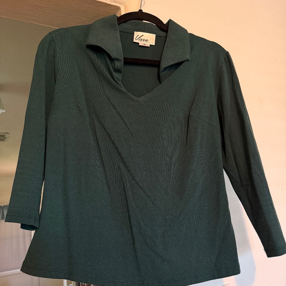 Vixen by Micheline Pitt vixen top green old fit